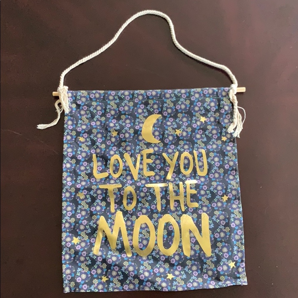“Love You To The Moon” Wall Decor🌝